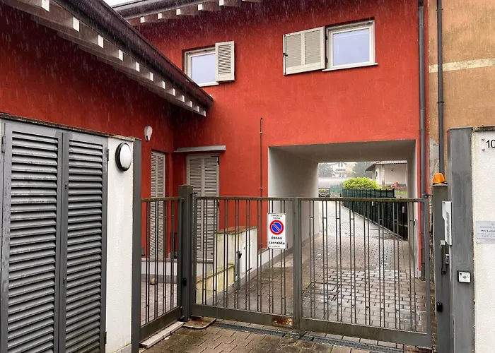 Kibilu - Via Guicciardini, Ospedale Circolo