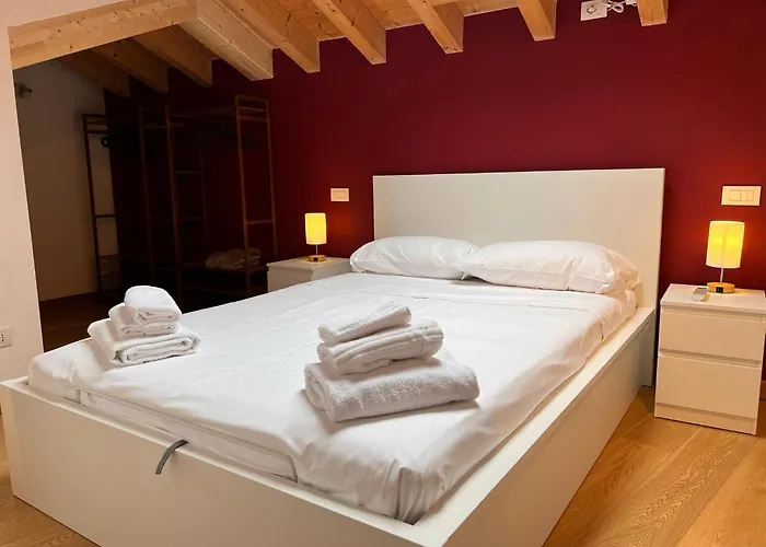 Kibilu - Via Guicciardini, Ospedale Circolo Apartamento *
