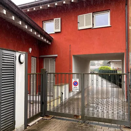 Kibilu - Via Guicciardini, Ospedale Circolo